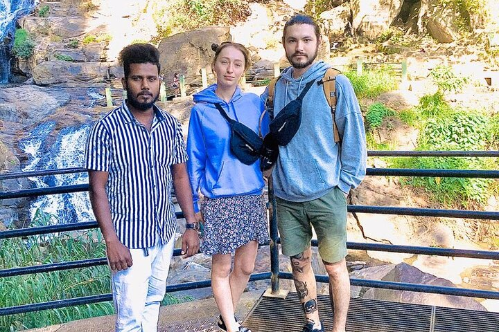 Ella to Colombo Airport Departure Transfer - Photo 1 of 11